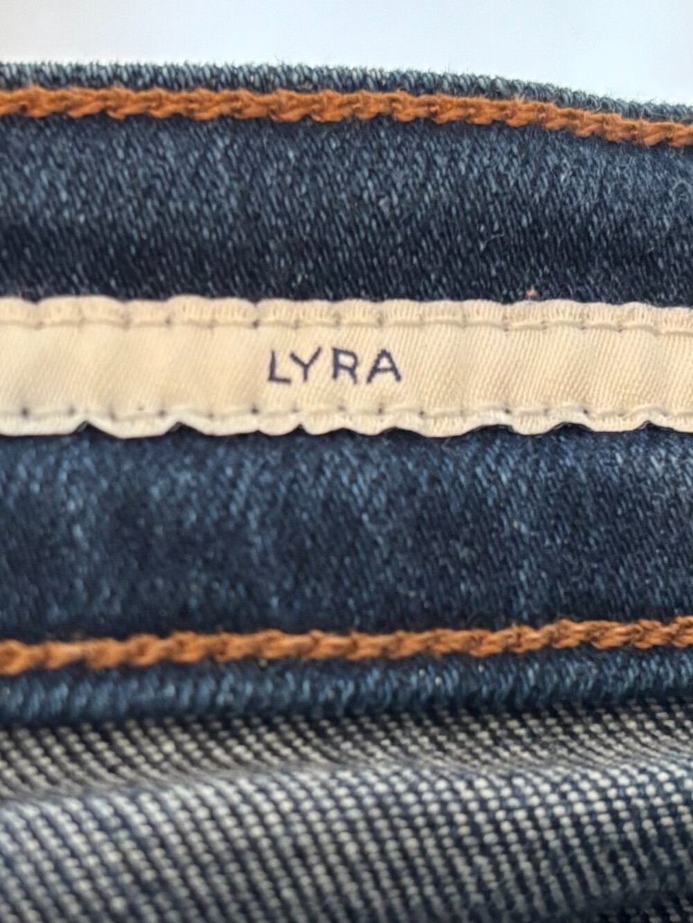 Citizens of Humanity Lyra Wide-Leg Raw Hem Crop Jeans - 27 - Picture 7 of 8